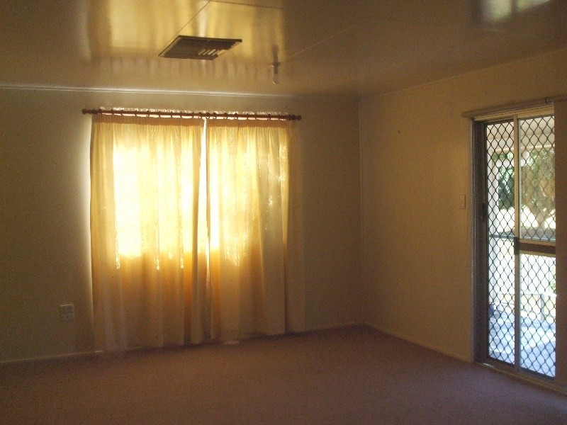 23 Dundas Street, Emerald QLD 4720