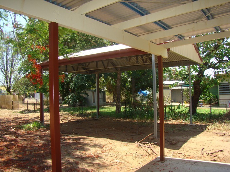 19 Dundas Street, Emerald QLD 4720