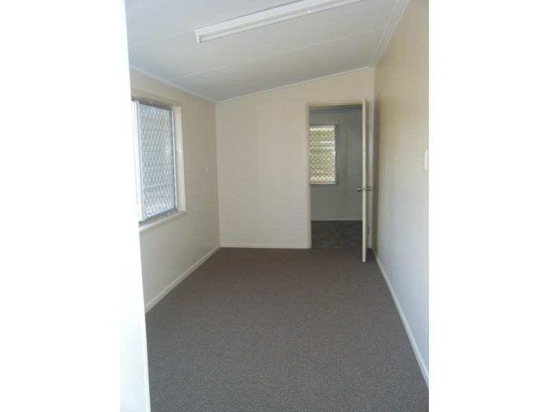 12 Little Street, Emerald QLD 4720