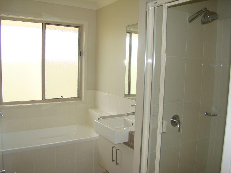 41 Andrews Road, Emerald QLD 4720