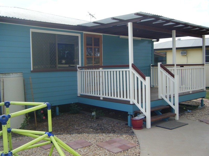 10 Roundtree Drive, Emerald QLD 4720