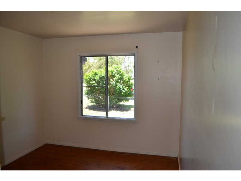 28 Old Airport Drive, Emerald QLD 4720