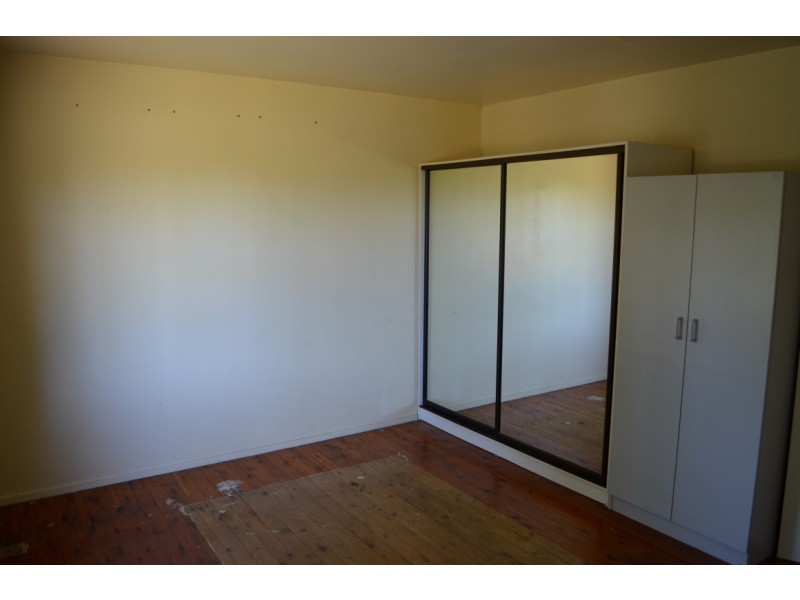 28 Old Airport Drive, Emerald QLD 4720