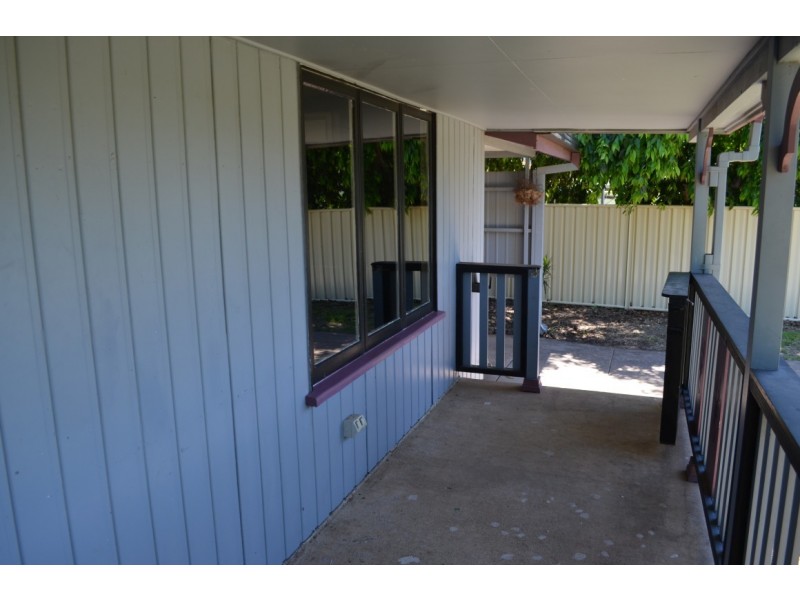 28 Old Airport Drive, Emerald QLD 4720