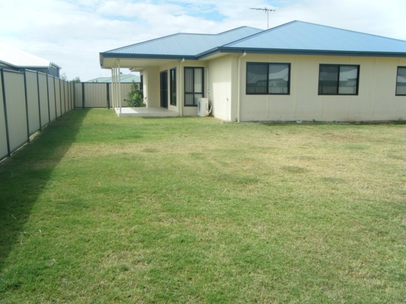 7 Glovar Street, Emerald QLD 4720