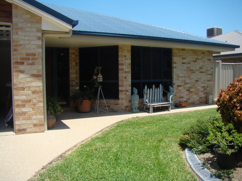 19 Roseanne Road, Emerald QLD 4720