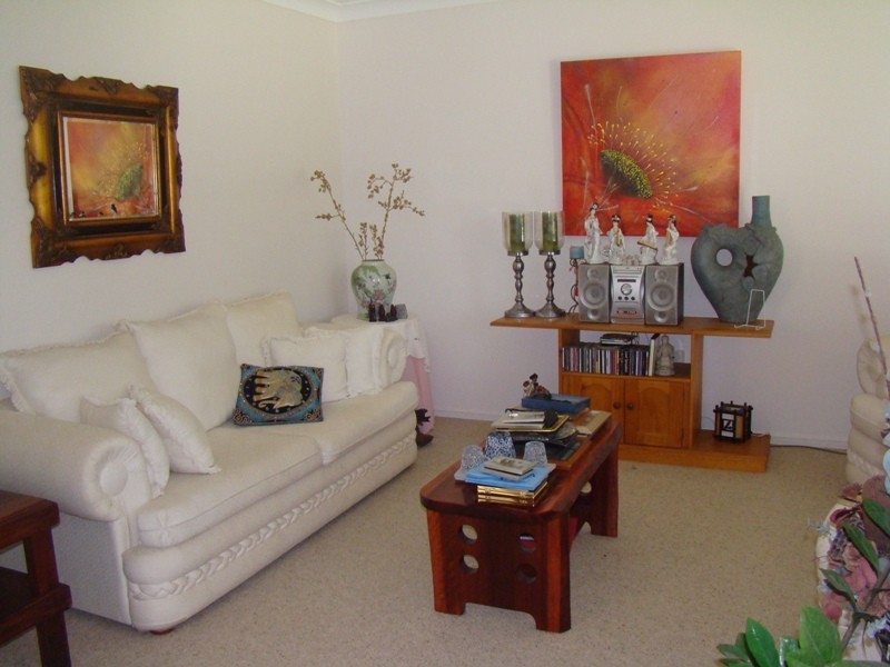 19 Roseanne Road, Emerald QLD 4720