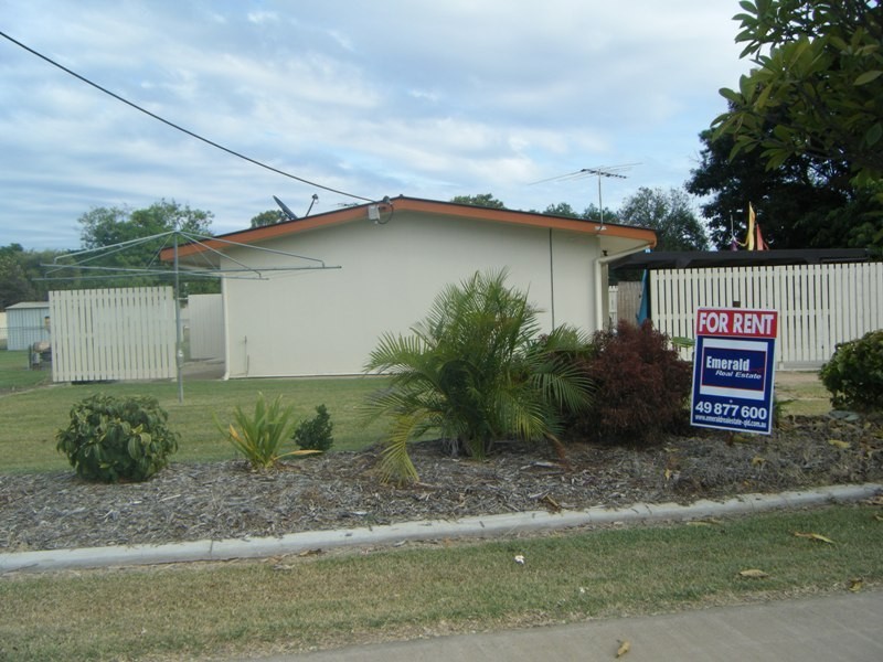 1/99 Borilla Street, Emerald QLD 4720