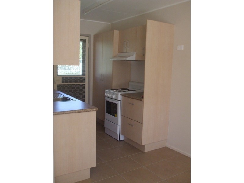 1/99 Borilla Street, Emerald QLD 4720