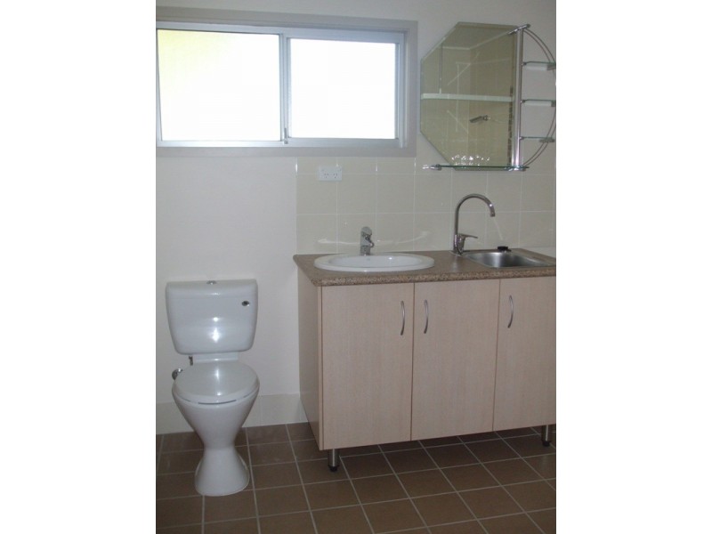 1/99 Borilla Street, Emerald QLD 4720