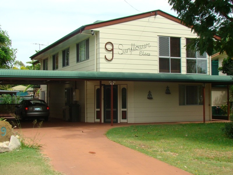 9 Sunflower Street, Emerald QLD 4720