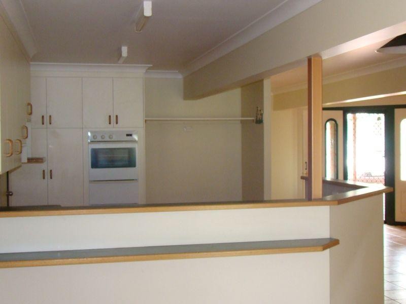 9 Sunflower Street, Emerald QLD 4720