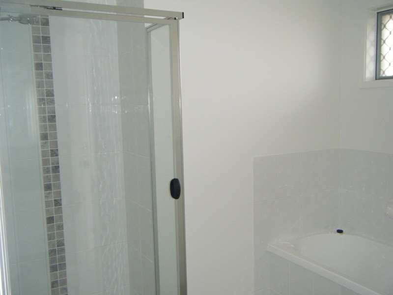 7  Scenic Drive, Emerald QLD 4720