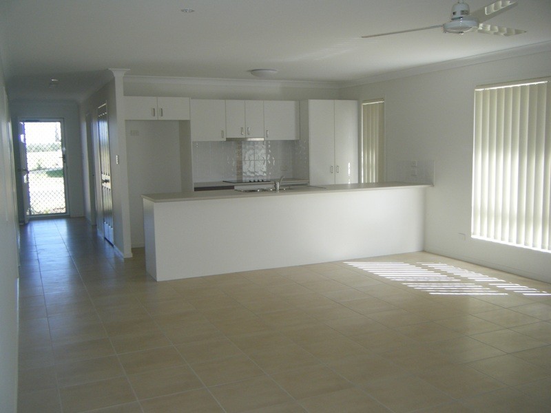 29 Lakeside Drive, Emerald QLD 4720