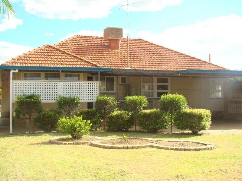 5 Theresa Street, Emerald QLD 4720