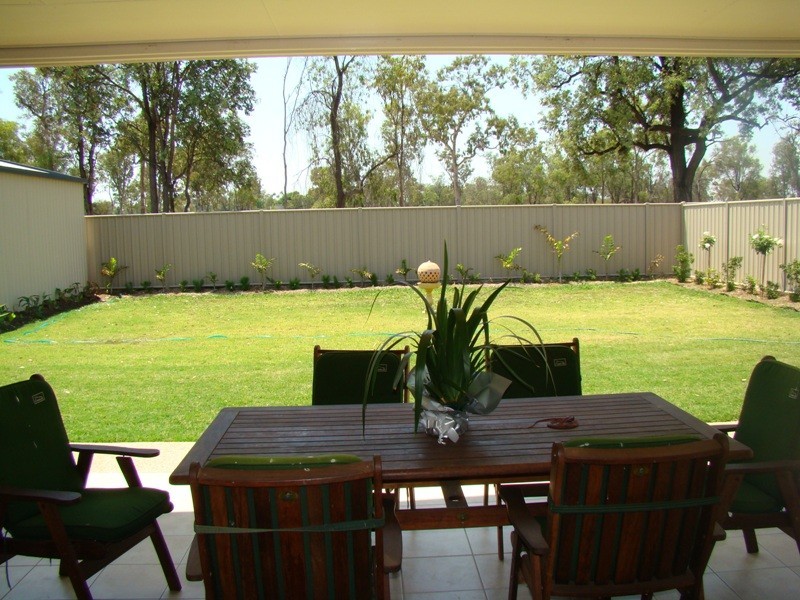 10  Brokenwood Street, Emerald QLD 4720