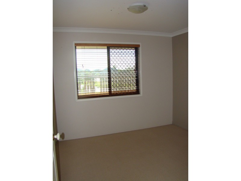 37 Andrews Road, Emerald QLD 4720