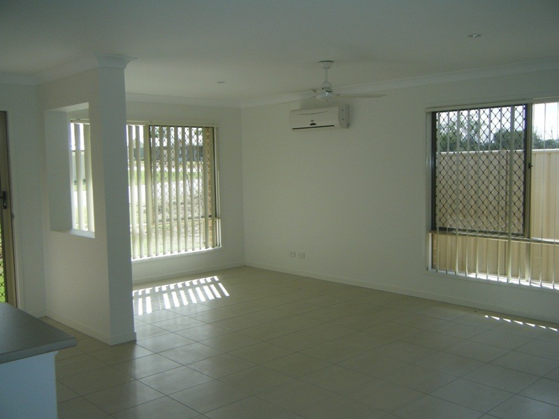 3 Scenic Drive, Emerald QLD 4720