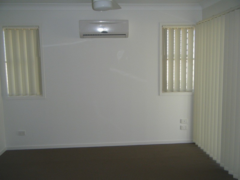 3 Scenic Drive, Emerald QLD 4720