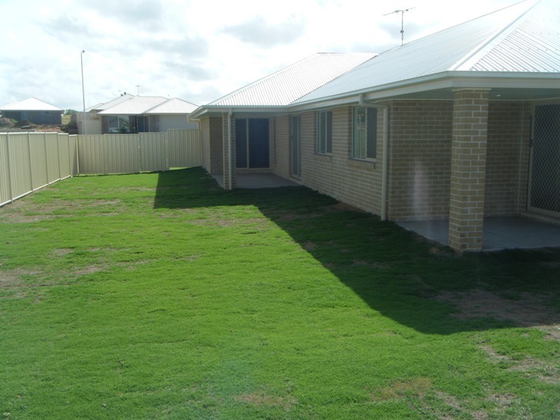 3 Scenic Drive, Emerald QLD 4720
