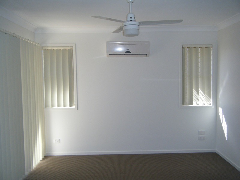 4 Hillcrest Street, Emerald QLD 4720