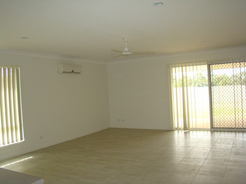 41 Lakeside Drive, Emerald QLD 4720