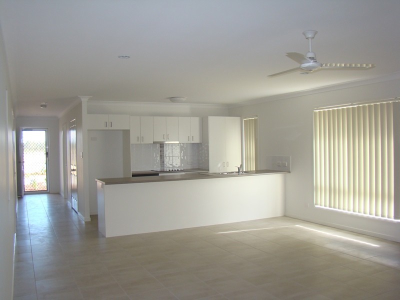 41 Lakeside Drive, Emerald QLD 4720