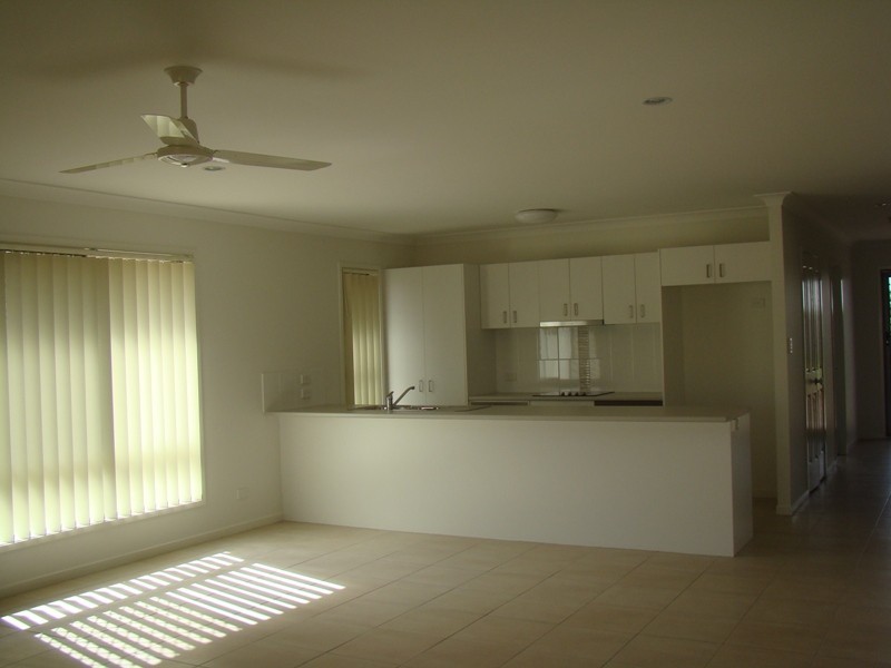 12 Suncrest Street, Emerald QLD 4720