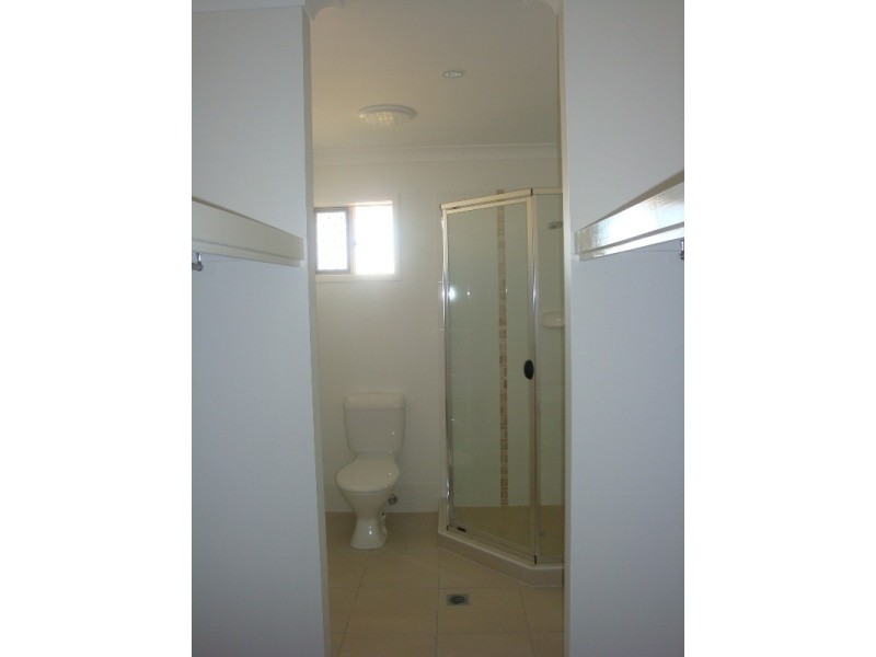 13 Windermere Street, Emerald QLD 4720