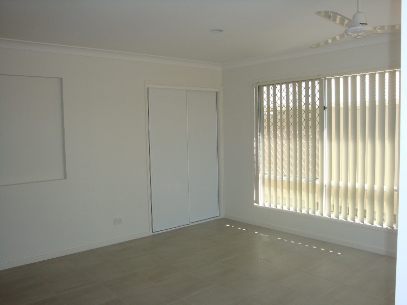 7 Hillcrest Street, Emerald QLD 4720