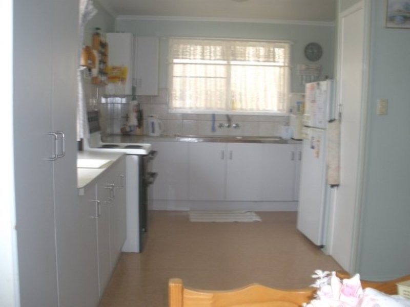 7 Gidyea Street, Blackwater QLD 4717