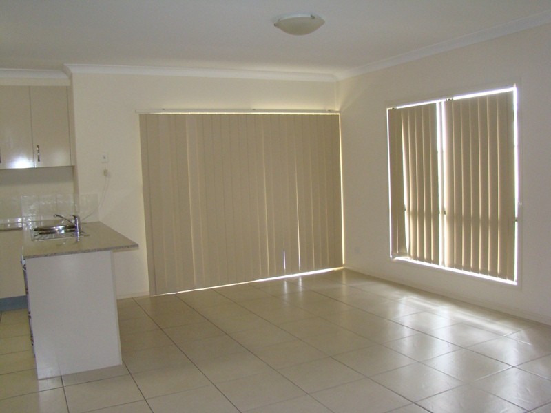 5 Glovar Street, Emerald QLD 4720