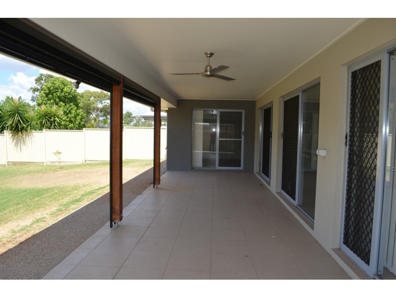 4 Rosehill Road, Emerald QLD 4720