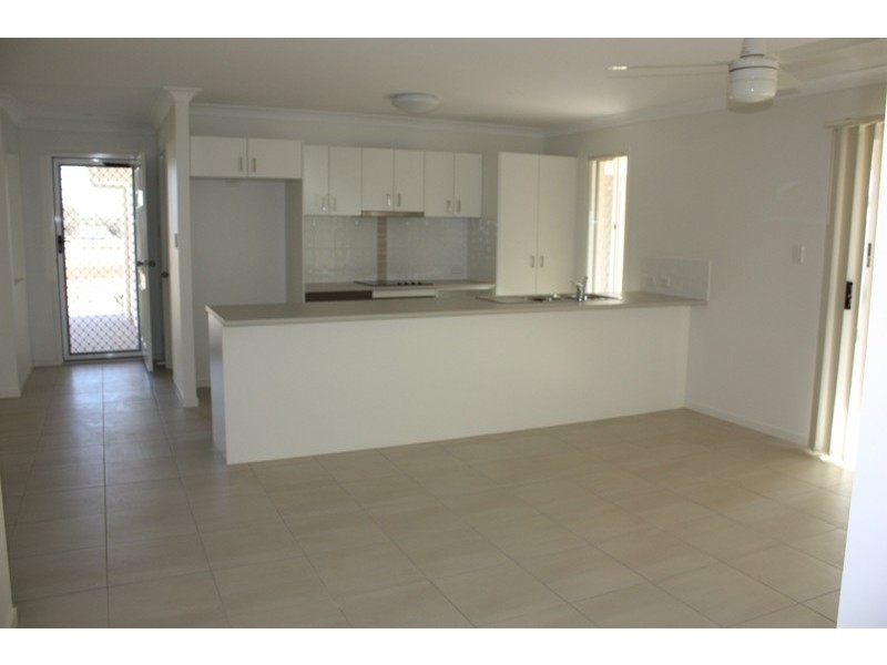 14 Scenic Drive, Emerald QLD 4720