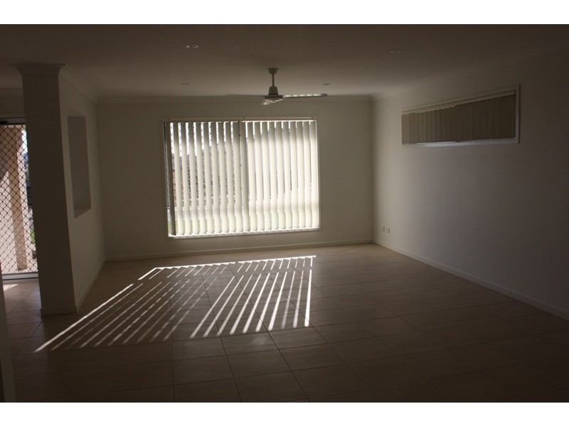 5 Suncrest Street, Emerald QLD 4720