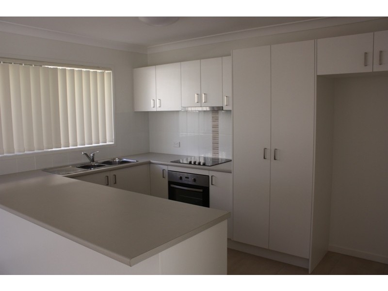 5 Suncrest Street, Emerald QLD 4720