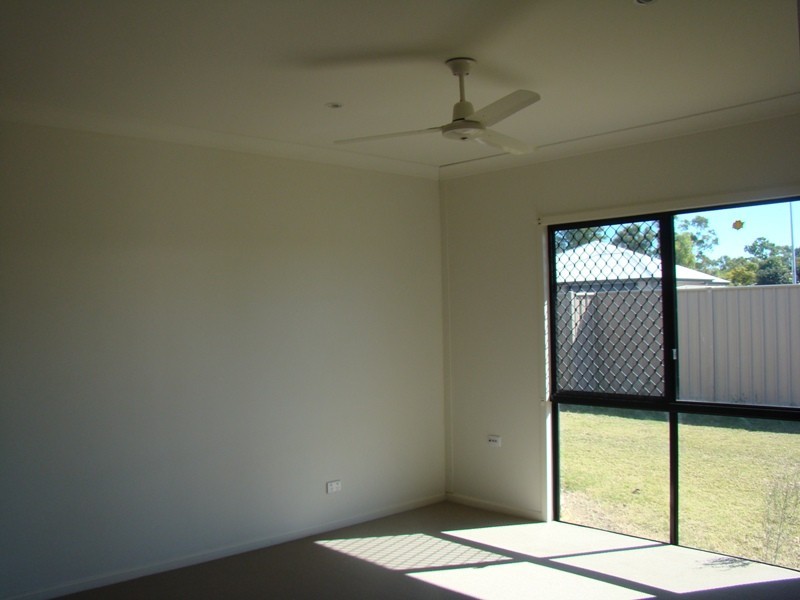 31 Glovar Street, Emerald QLD 4720