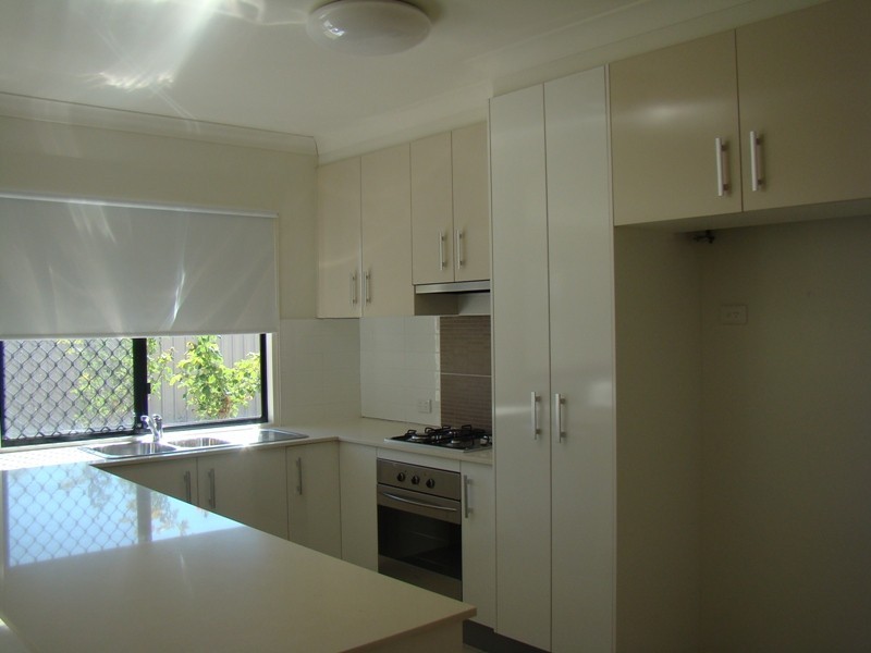 31 Glovar Street, Emerald QLD 4720