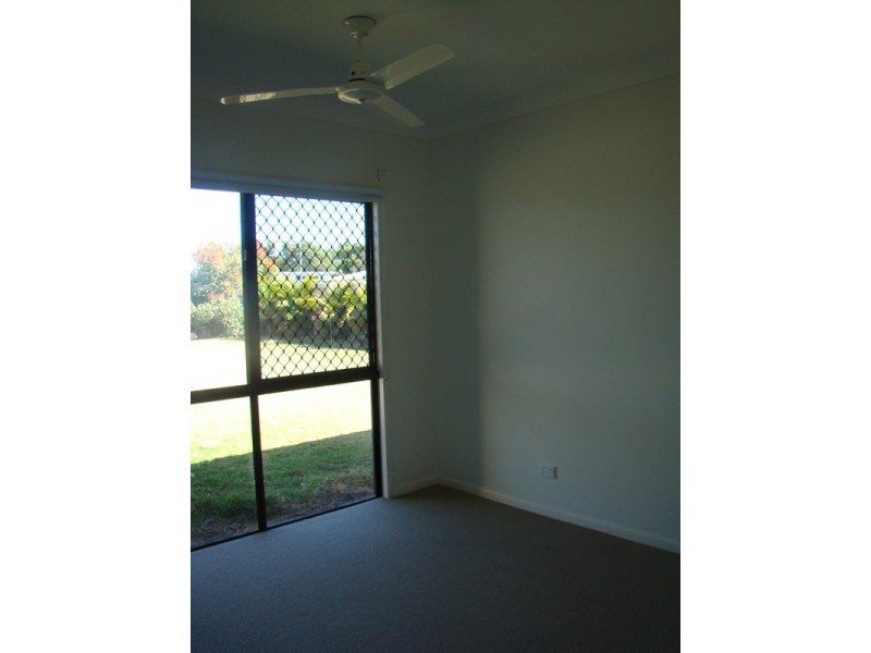 31 Glovar Street, Emerald QLD 4720