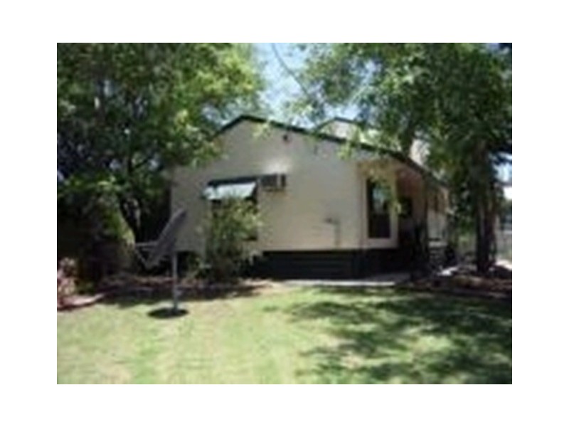 4 Julie Court, Emerald QLD 4720