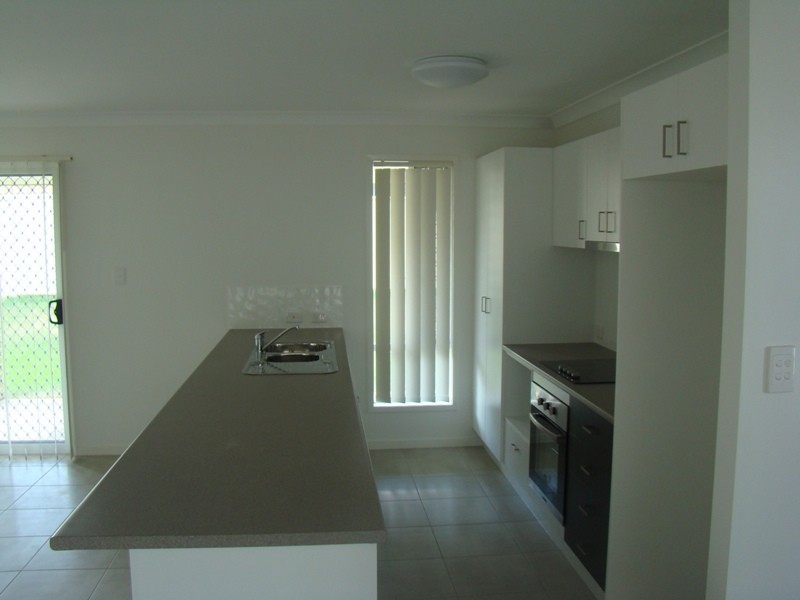 6 Suncrest Street, Emerald QLD 4720