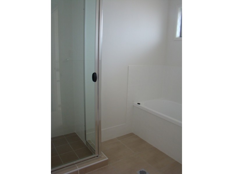 14 Suncrest Street, Emerald QLD 4720