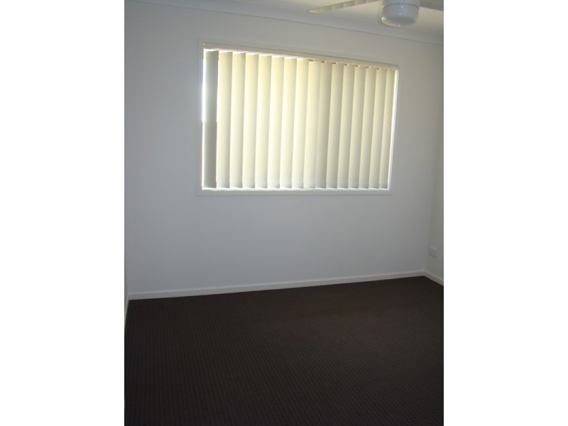 10 Windermere Street, Emerald QLD 4720