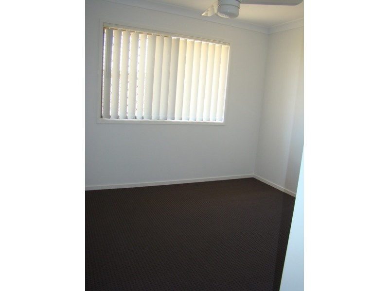 10 Windermere Street, Emerald QLD 4720
