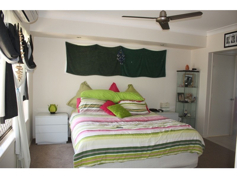 23 Mooney Crescent, Emerald QLD 4720