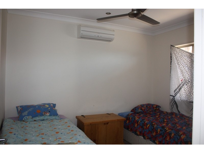 23 Mooney Crescent, Emerald QLD 4720