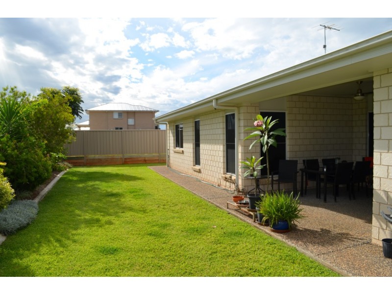 20 Canterbury Road, Emerald QLD 4720