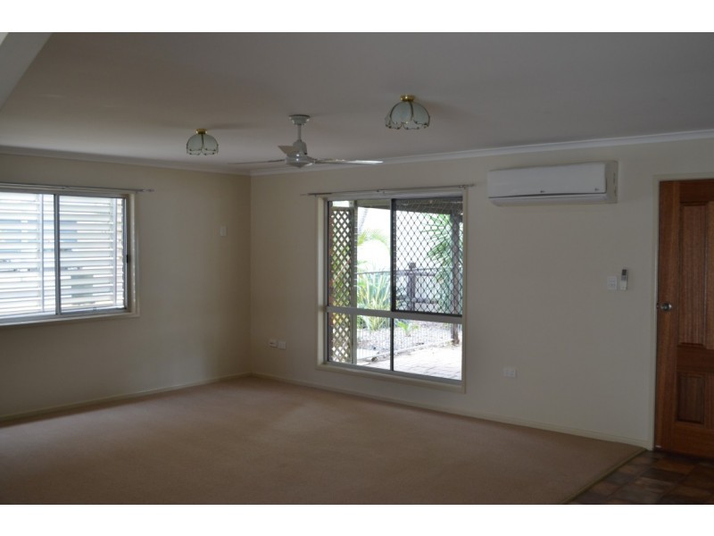 1 Wilby Place, Emerald QLD 4720