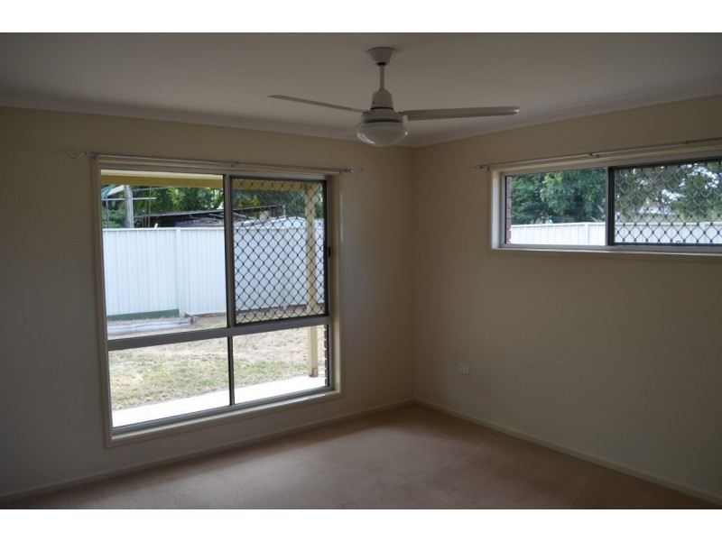 1 Wilby Place, Emerald QLD 4720