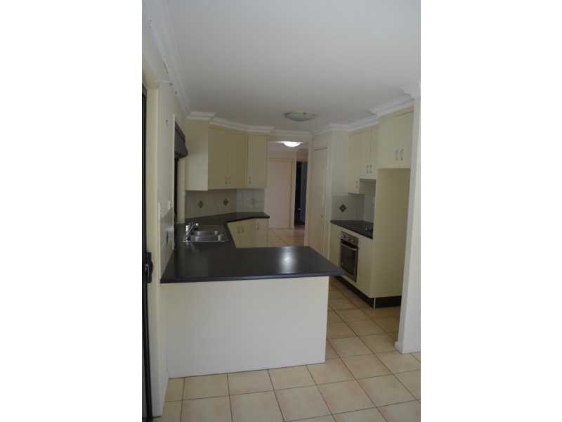 24 Dodd Drive, Emerald QLD 4720